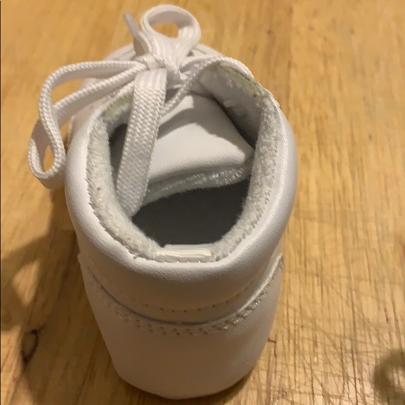 Baby shoes - Picture 2 of 4